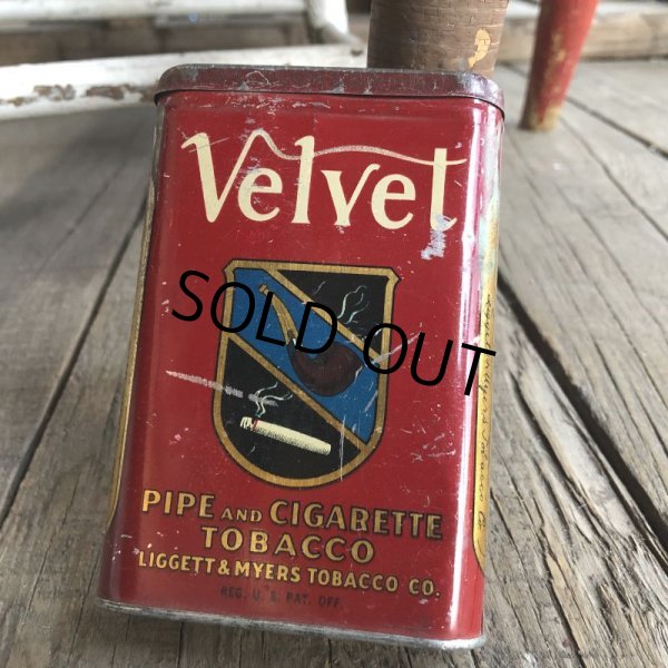 画像2: Vintage Velvet Tabacco Pocket Tin Can (B684)     (2)