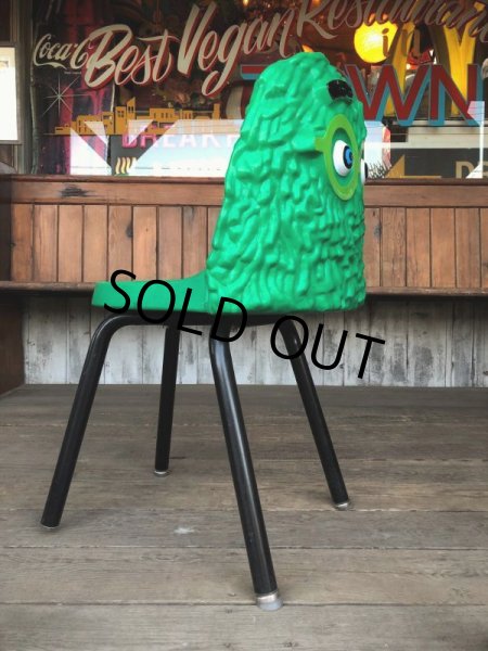 画像2: Vintage Mcdonald's Playland Fry Guy Chair (B691） (2)