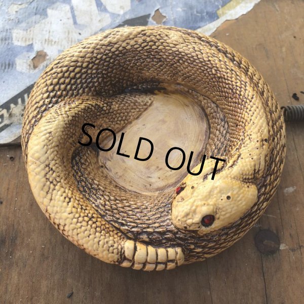 画像2: 70s Vintage Disneyland Adveture Land RANDOTTI Rattle Snake Ceramic Ashtray (B696) (2)