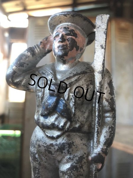 画像7: Antique Original Hubley Cast Iron Saluting Sailor Bank  (B703) (7)