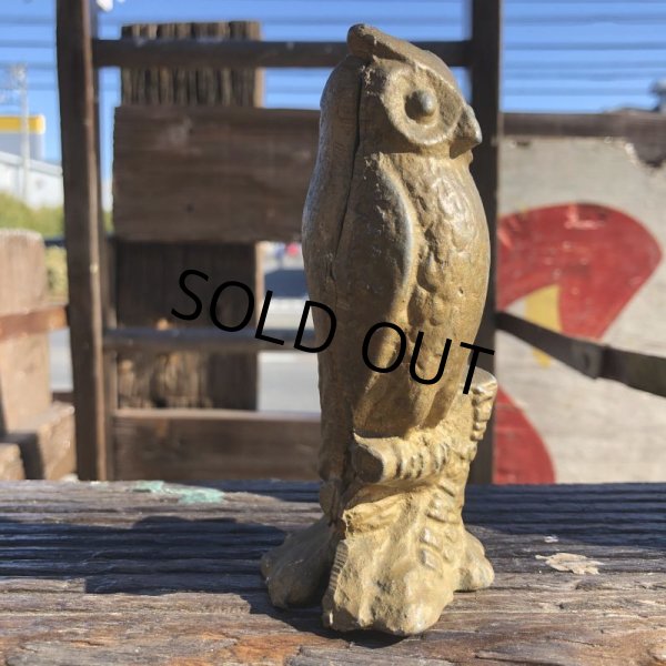 画像2: Vintage Cast Iron Be Wise Owl Savings Bank (B747) (2)