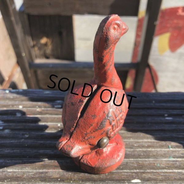画像3: Vintage Cast Iron Red Goose Shoes Bank (B746) (3)