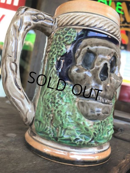 画像7: 60s Vintage Six Flags Over Texas Skull Ceramic Stein Jug (B753) (7)