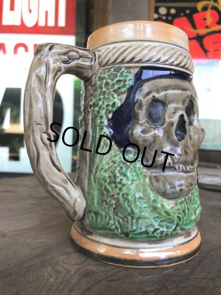 画像5: 60s Vintage Six Flags Over Texas Skull Ceramic Stein Jug (B753) (5)