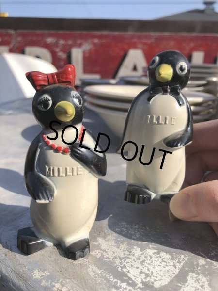 画像2: 50s Vintage KOOL WILLIE & MILLIE S&P Shakers (B758) (2)