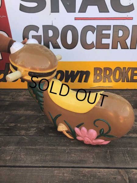 画像2: 70s Vintage McDonald Playground Ride-on Hamburger (B761) (2)