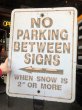 画像11: Vintage U.S.A Original NO PARKING Stand Sign (B761)  (11)