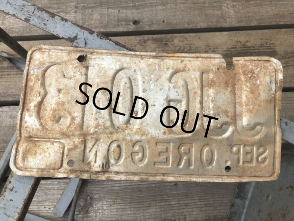 画像2: Vintage American License Number Plate JJG 013 (B777)  (2)