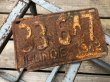 画像1: 40s Vintage American License Number Plate 1942 33 647 (B802)  (1)