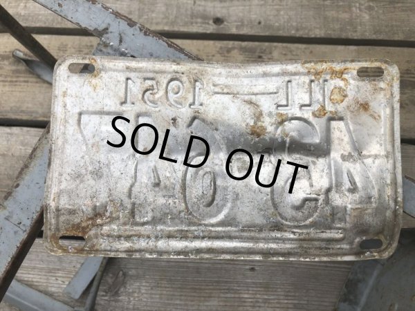 画像2: 50s Vintage American License Number Plate 1951 43 647 (B806)  (2)