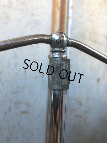 画像5: Vintage Metal Hanger Shirt Stand (B828) (5)