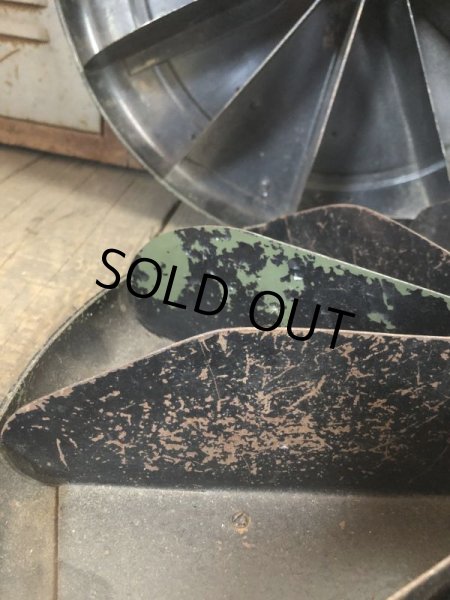 画像10: Vintage Industrial 2 Tier Hardware Store Display  Rotating Parts Bin (B836)  (10)