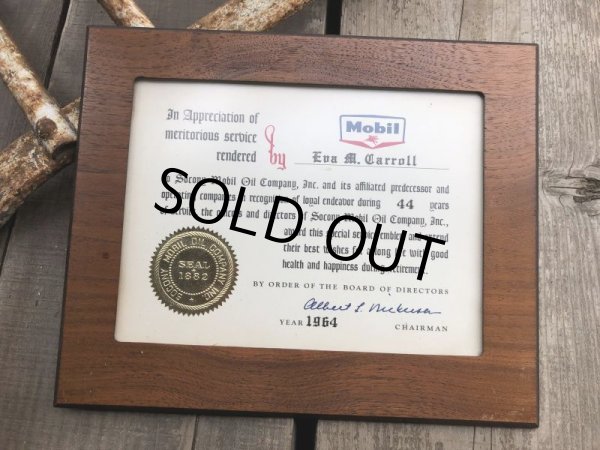 画像7: Vintage Mobil Gas Service Station Sales Award Plaque (B824) (7)