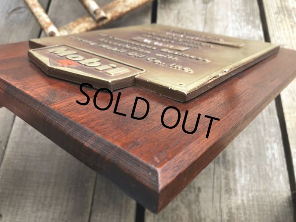 画像7: Vintage Mobil Gas Service Station Sales Award Plaque (B827) (7)