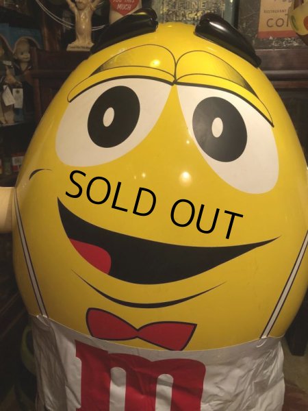 画像5: Vintage M&Ms Yellow Huge INFLATABLE (B822)  (5)