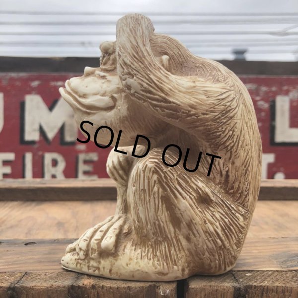 画像4: 70s Vintage Royal Industries Inc Gorilla Coin Bank (B966) (4)