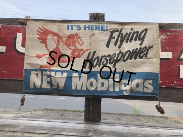 画像1: 40s Vintage MOBIL Flying Horsepower Cloth Banner Sign (B975) (1)