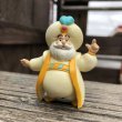 画像1: Vintage Disney Aladdin Sultan PVC Figure (B014) (1)