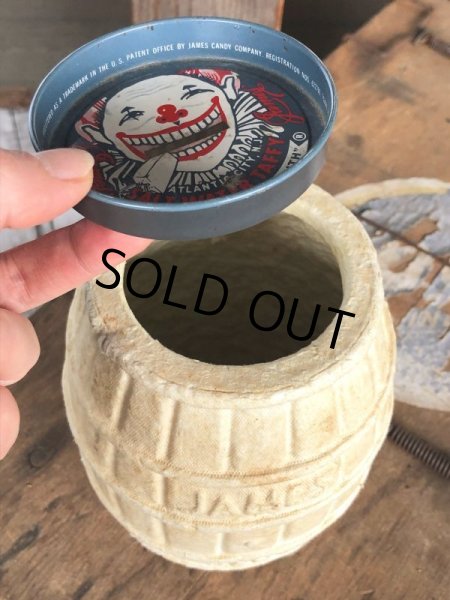 画像2: 50s Vintage James Candy Advertising Barrel Clown Paper Mache Coin Bank (B796) (2)