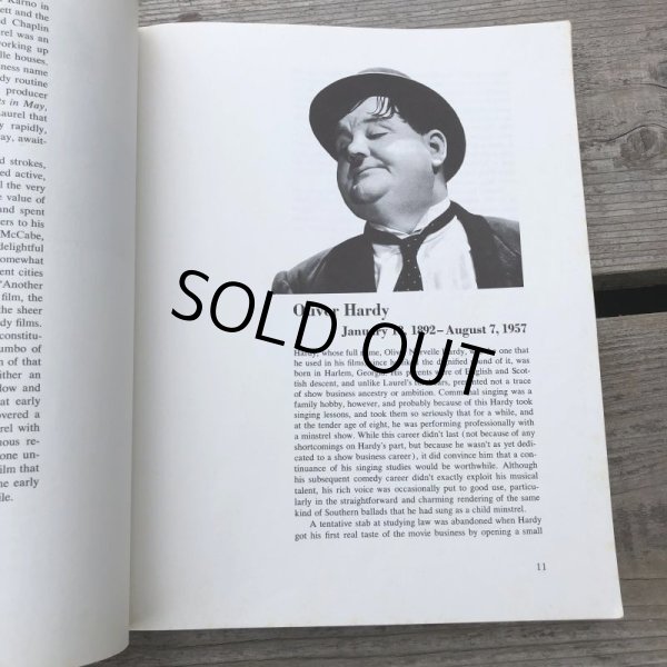 画像5: 70s Vintage Book The Films of Laurel & Hardy (B122) (5)