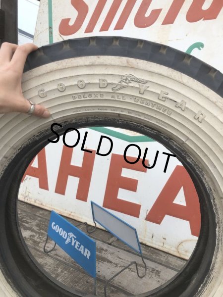 画像2: Vintage Goodyear Store Display Tire & Stand (B199) (2)