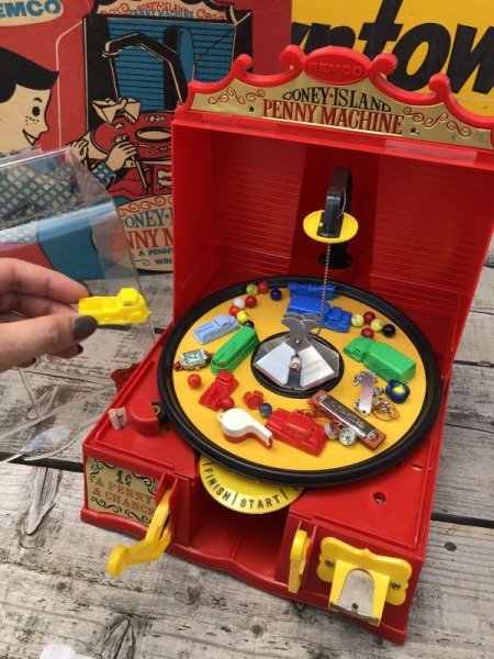 画像12: 50s Vintage Remco Coney Island Penny Machine w/Box (B217) (12)