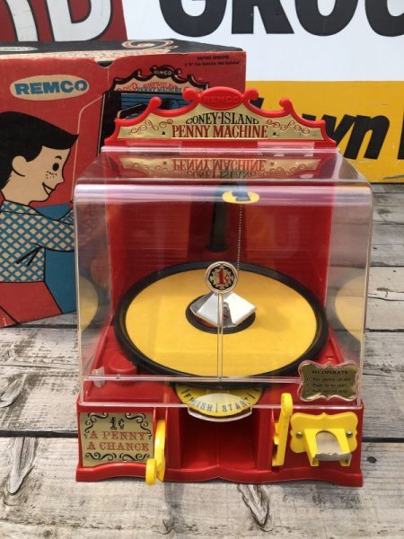 画像6: 50s Vintage Remco Coney Island Penny Machine w/Box (B217) (6)