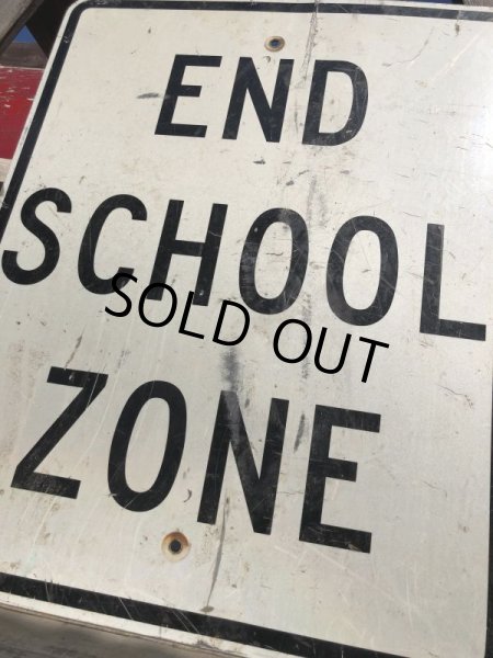 画像4: Vintage Road Sign END SCHOOL ZONE (B229)  (4)
