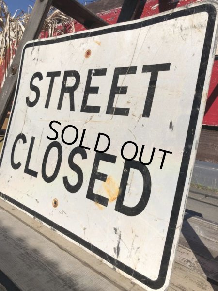 画像2: Vintage Road Sign STREET CLOSED (B227)  (2)