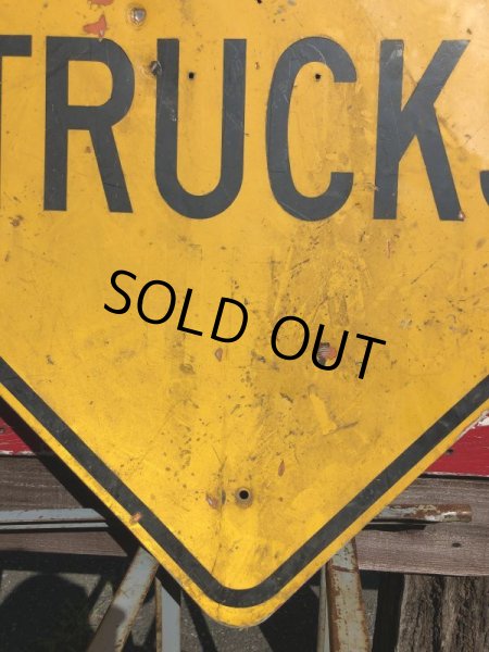 画像5: Vintage Road Sign TRUCK (B241)  (5)