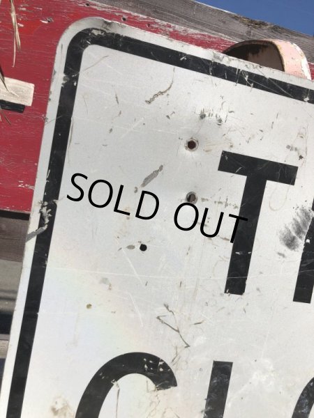 画像7: Vintage Road Sign TRAIL CLOSED (B244)  (7)