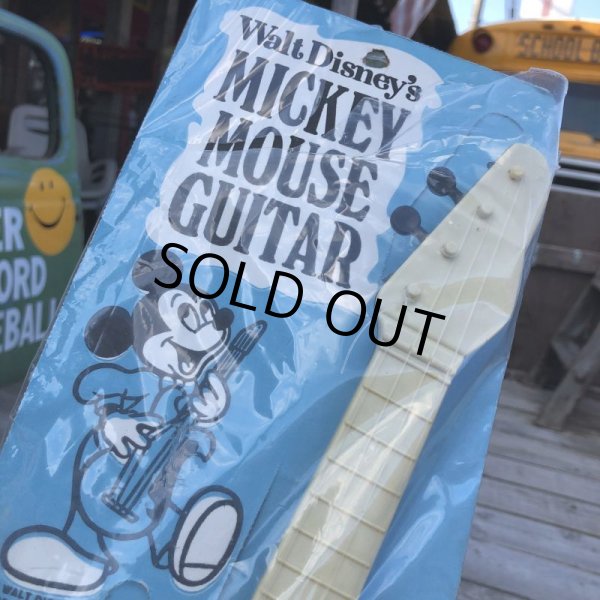 画像2: Vintage Disney Mickey Guitar (B265) (2)