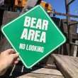 画像1: 70s Vintage Cardboard Sign BEAR AREA (B311) (1)