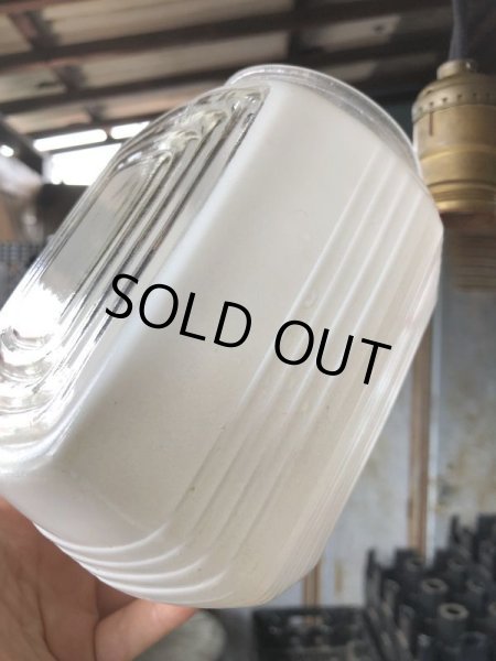 画像4: Vintage U.S.A White Milk Glass Lamp Shade Globe (B376) (4)