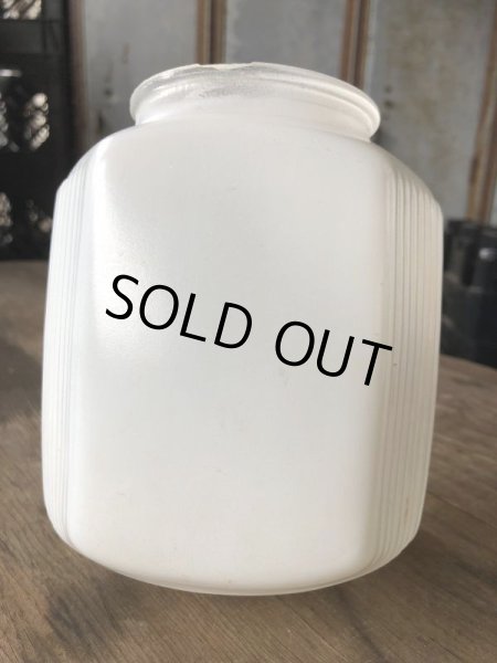 画像8: Vintage U.S.A White Milk Glass Lamp Shade Globe (B376) (8)