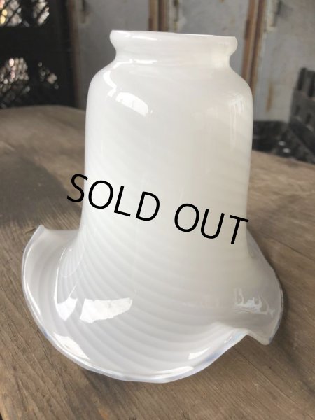 画像6: Vintage U.S.A White Milk Glass Lamp Shade Globe (B377) (6)