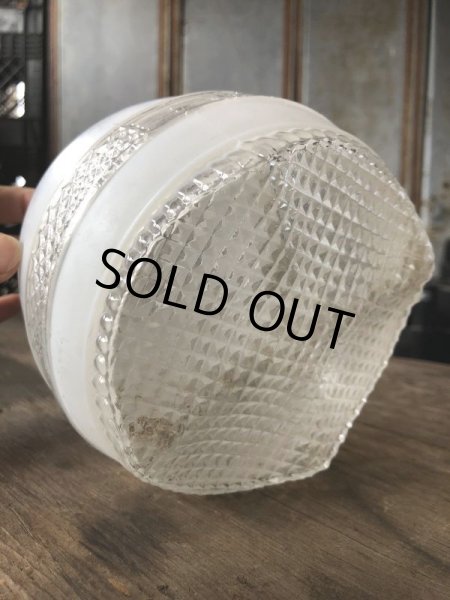 画像9: Vintage U.S.A White Milk Glass Lamp Shade Globe (B375) (9)