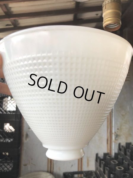 画像5: Vintage U.S.A White Milk Glass Lamp Shade Globe (B374) (5)