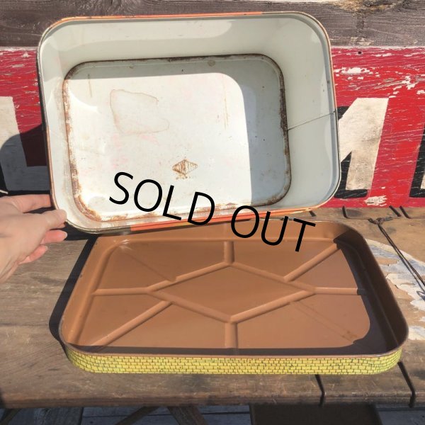 画像3: Vintage Plain & Fancy Bread Tin Can (B387) (3)