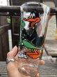 画像1: 70s Vintage Pepsi Glass Daffy Duck & Pepe Le Pew (B399) (1)