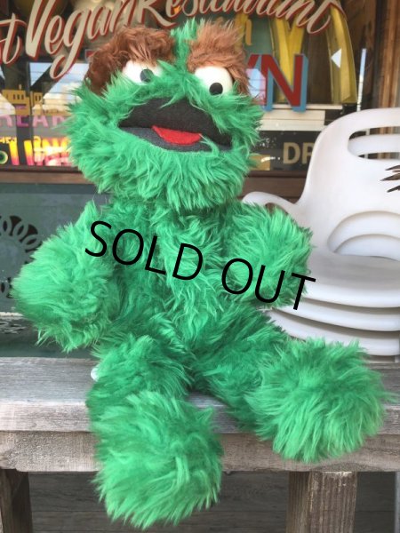 画像7: 70s Vintage Knickerbocker Sesame Street Oscar Plush Doll 45cm (B485) (7)