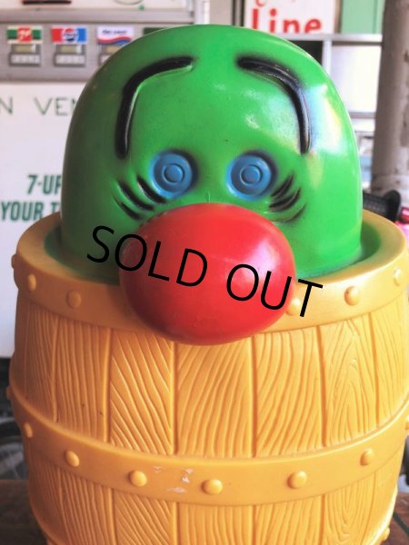 画像8: 70s Vintage Peek A Boo Barrel Coin Bank (B496)  (8)