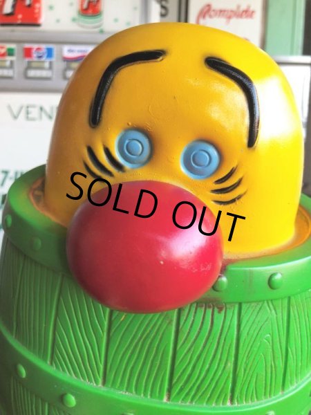 画像8: 70s Vintage Peek A Boo Barrel Coin Bank (B497)  (8)