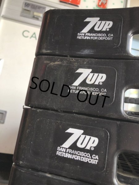 画像7: Vintage 7UP Plastic Crate (B517) (7)