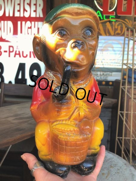 画像13: Vintage Carnival Chalkware Smoking Monkey Holding Bank (B566) (13)