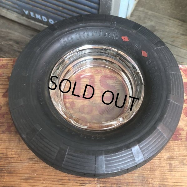 画像2: Vintage Tire Ashtray Goodrich Silvertown (B574) (2)