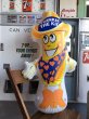 画像6: 店舗引き渡し限定 / Vintage Hostess "Twinkie the Kid" Advertising Inflatable 95cm (B583) 　 (6)