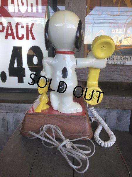 画像4: 70s Vintage Snoopy And Woodstock Rotary Dial Phone (B589) (4)