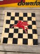 画像13: 50s Vintage Mobil Original Flying Red Hors Speedway Race Checkered Flag (B609) (13)