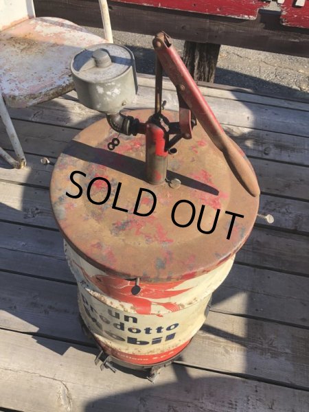 画像4: Vintage Mobil Oil 16 Gallon Barrel Drum Can w/Castar Pegasus Horse (B673)  (4)